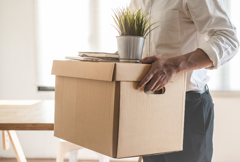 man-holding-a-moving-box1.jpg
