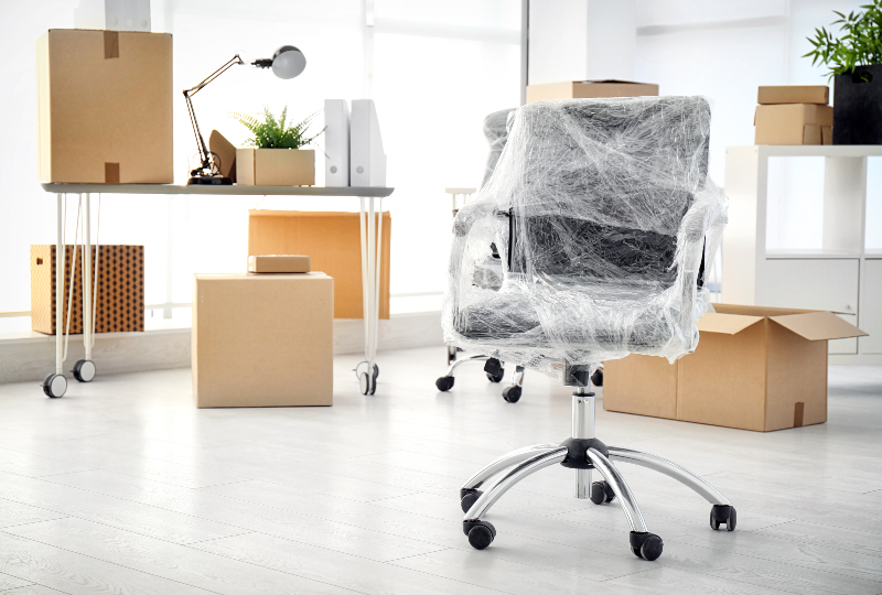 packing-office-furniture.jpg